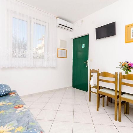 Apartments Mate Трогир Екстериор снимка