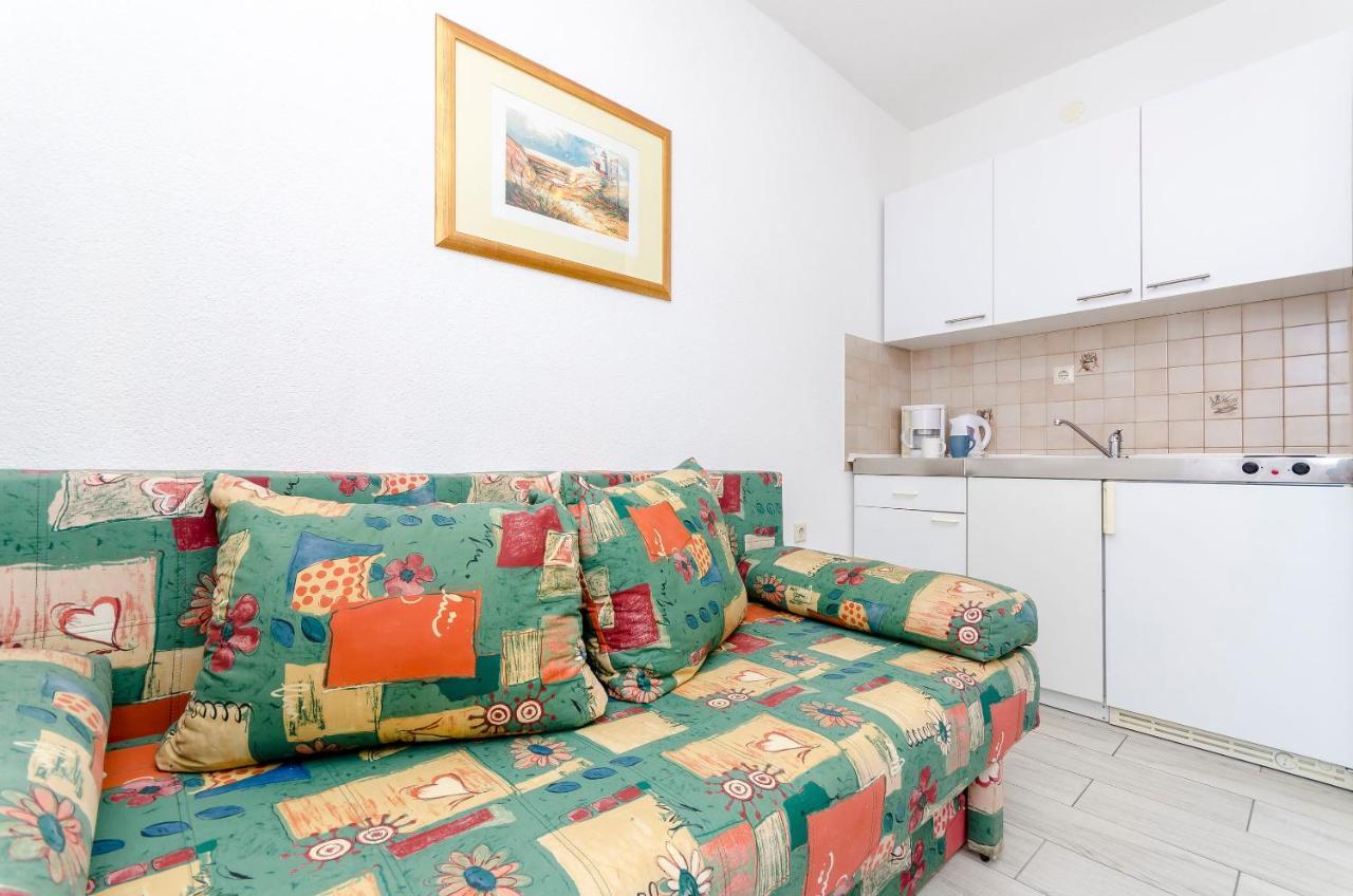 Apartments Mate Трогир Екстериор снимка