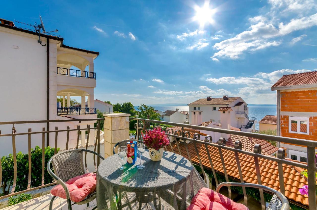 Apartments Mate Трогир Екстериор снимка