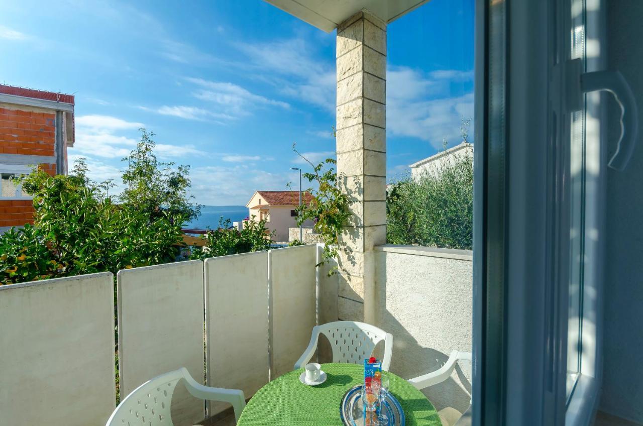 Apartments Mate Трогир Екстериор снимка